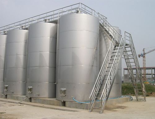 化工廠液體罐設備